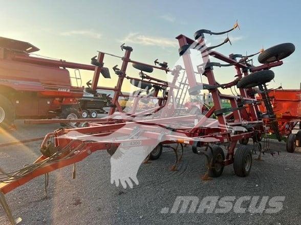 Case IH 4300 Культиваторы сплошные