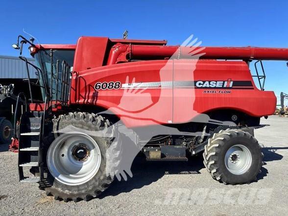 Case IH 6088 Зерноуборочные комбайны