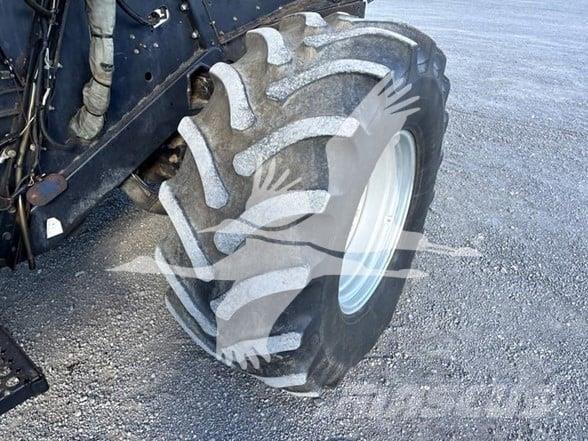 Case IH 6088 Зерноуборочные комбайны