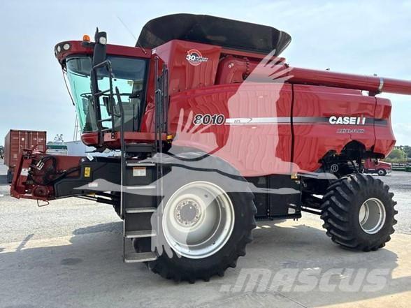 Case IH 8010 Зерноуборочные комбайны