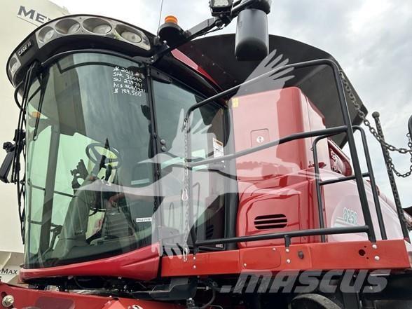 Case IH 8250 Зерноуборочные комбайны