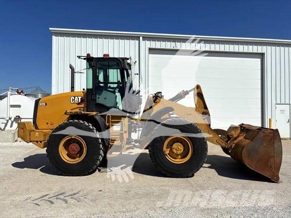 CAT 920 Фронтальные погрузчики