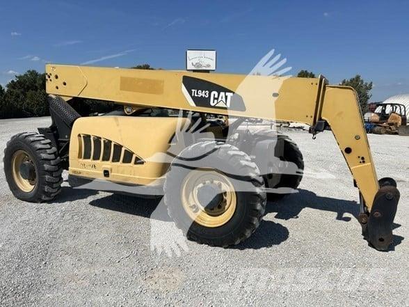 CAT TL943 Телескопические погрузчики