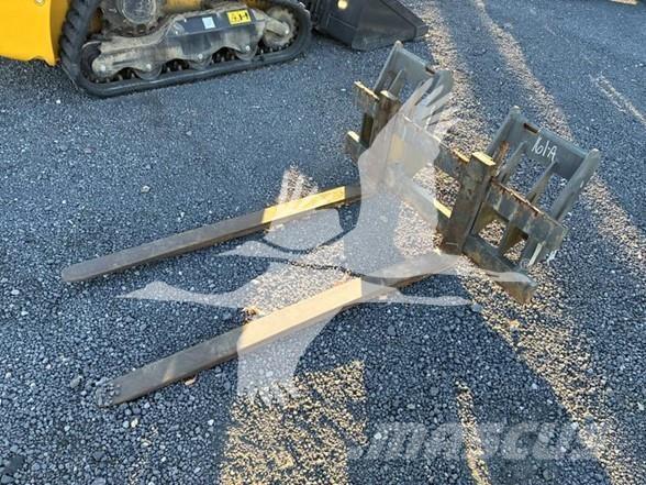 CNH 60 FORKS Строительная техника - Другие