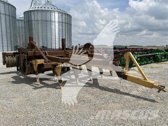  CUSTOM MADE CR Строительная техника - Другие