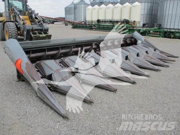 Gleaner 830 Жатки