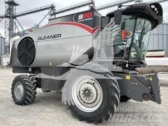 Gleaner S98 Зерноуборочные комбайны