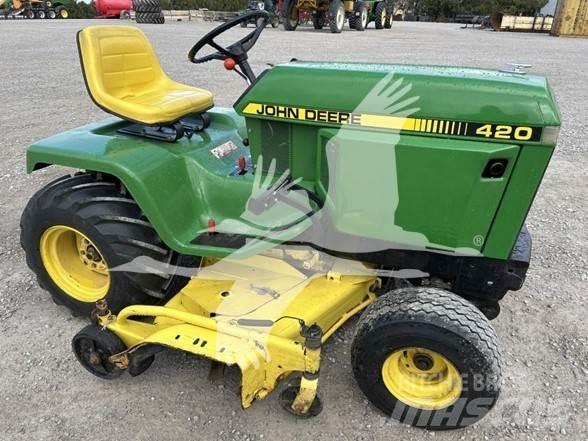 John Deere 420 Самоходные газонокосилки