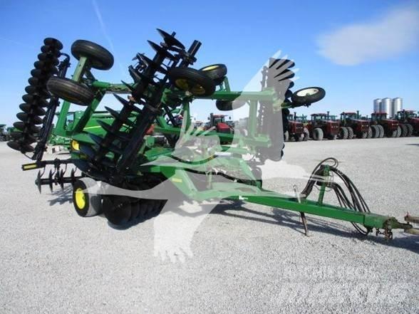 John Deere 637 Дисковые бороны