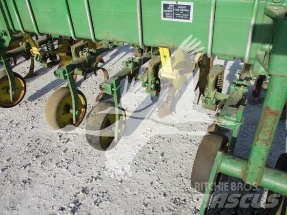 John Deere 85 Гребнеобразователи