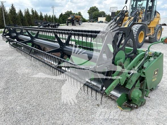 John Deere 925 Жатки