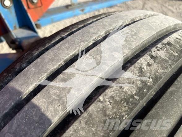 Killbros 350 Прицепы перегрузчики зерна