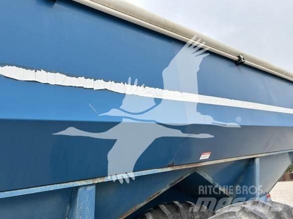 Kinze 840 Прицепы перегрузчики зерна