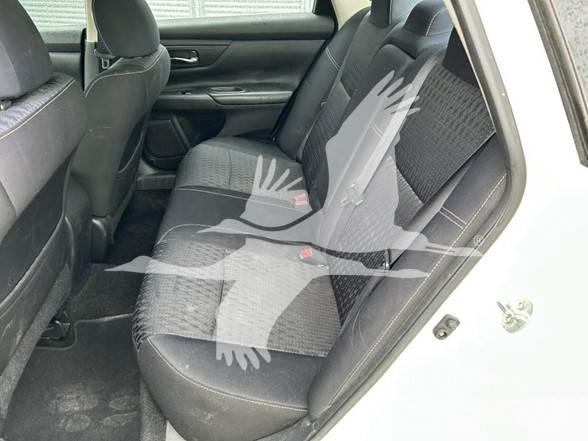 Nissan ALTIMA Легковые автомобили
