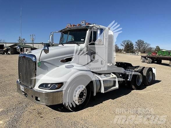 Peterbilt 384 Седельные тягачи
