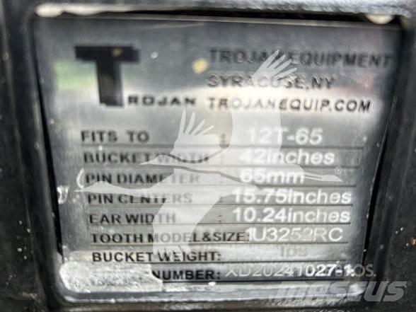 Trojan 120CL Ковши