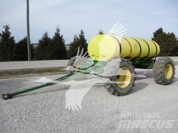 YETTER 1600 Разбрасыватели минеральных удобрений