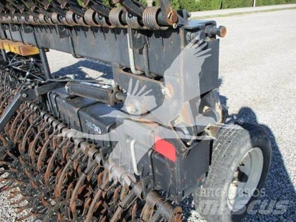 YETTER 3530 Прочее почвообрабатывающее оборудование