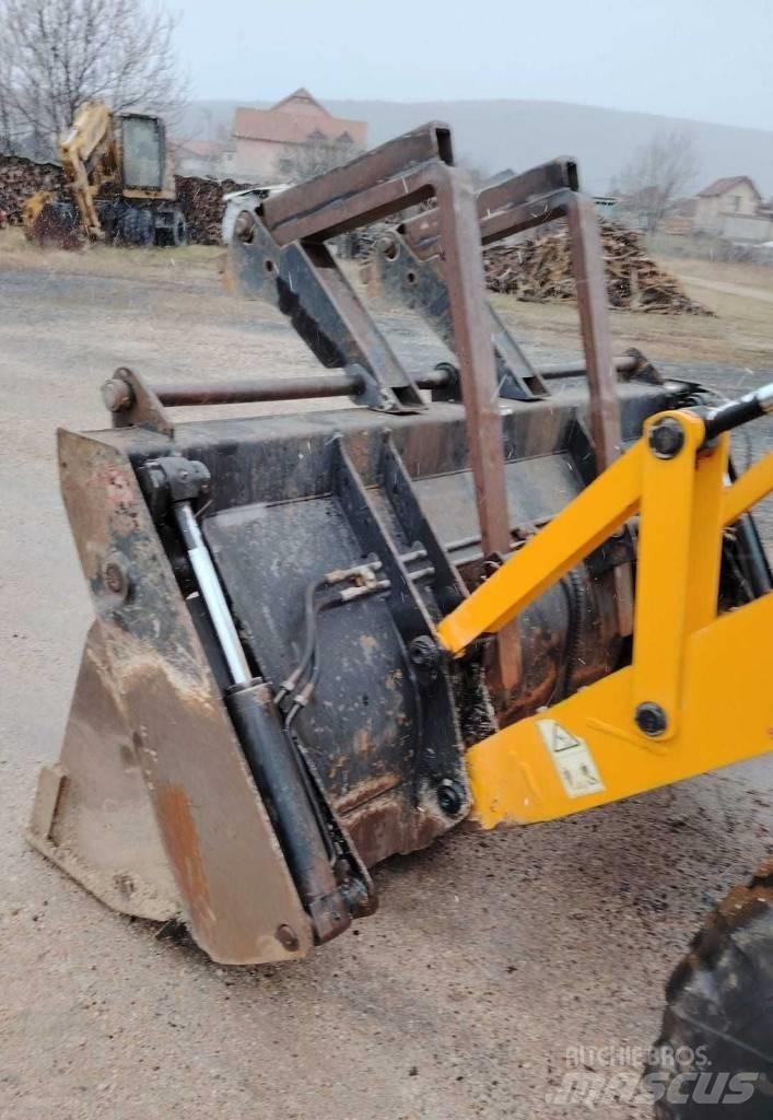 JCB 3 CX Экскаваторы-погрузчики