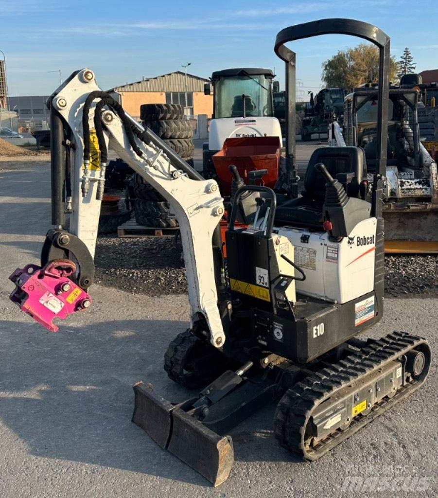 Bobcat E 10 Мини-экскаваторы