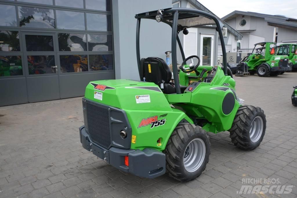 Avant 755i Малые погрузчики