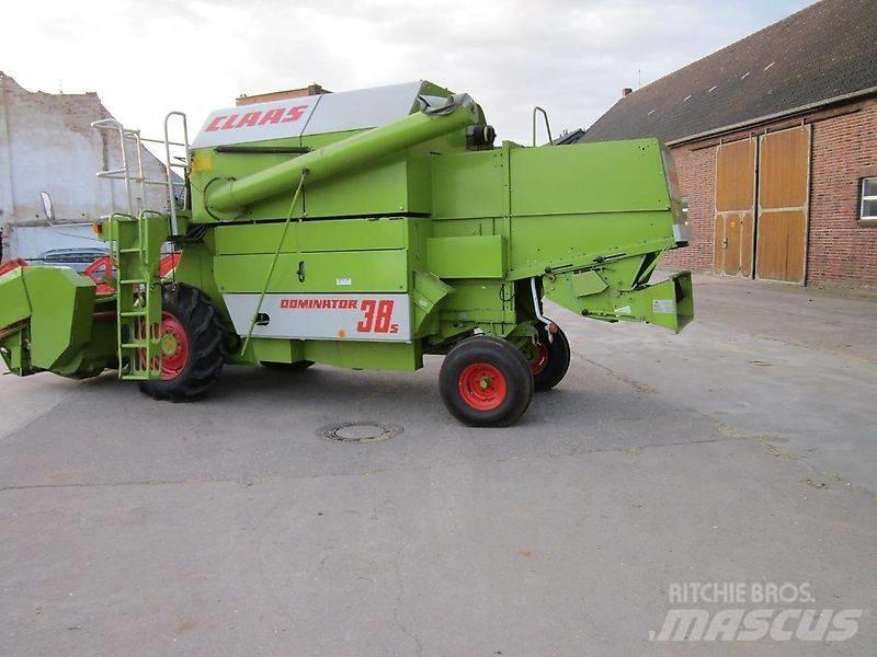 CLAAS Dominator 38 Зерноуборочные комбайны