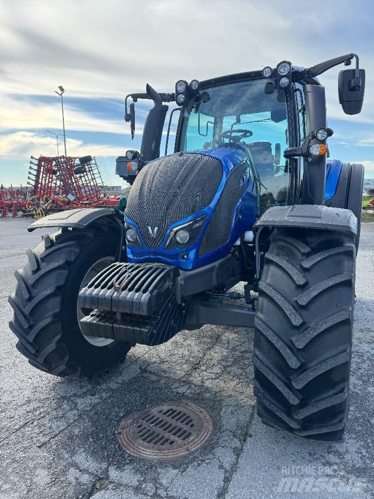 Valtra N 124 Трактора