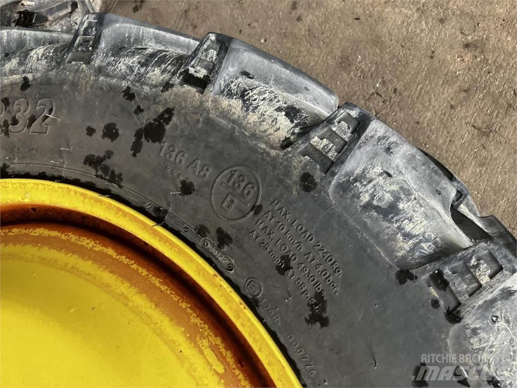 BKT 270/95R32 Шины и колёса