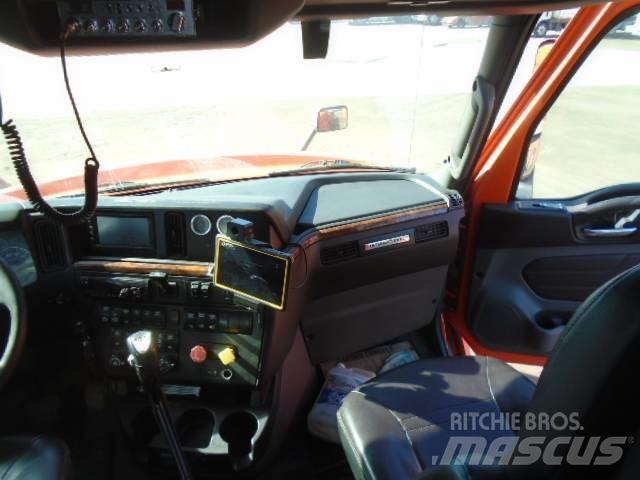 International LT 625 Седельные тягачи