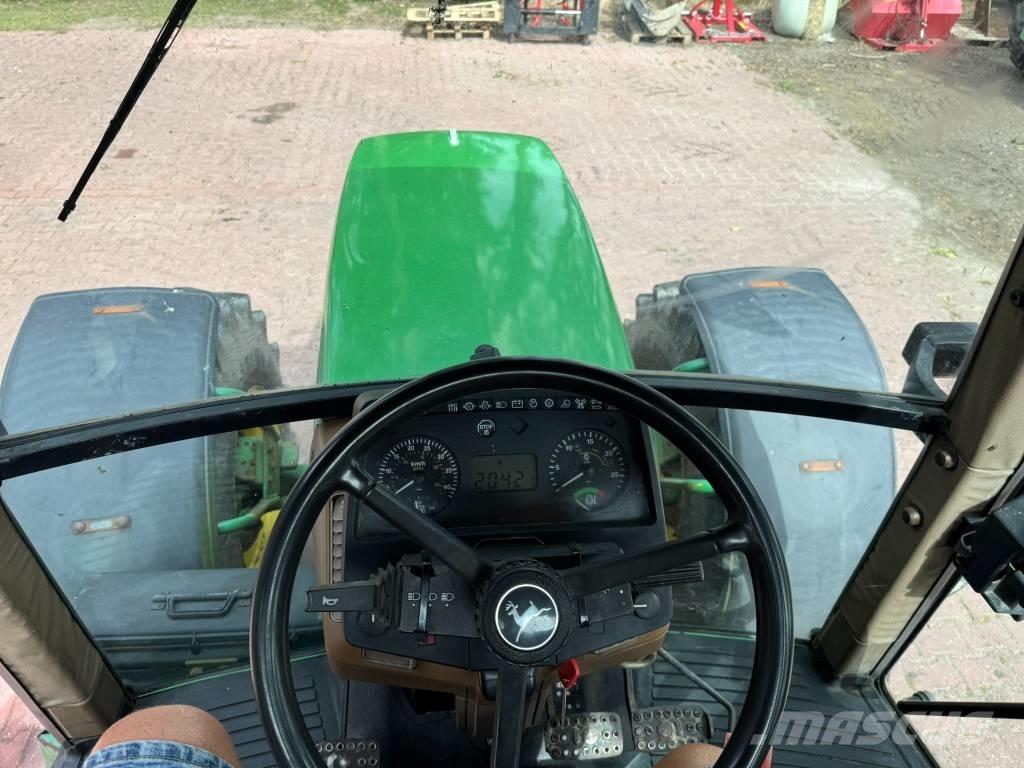 John Deere 6400 Трактора