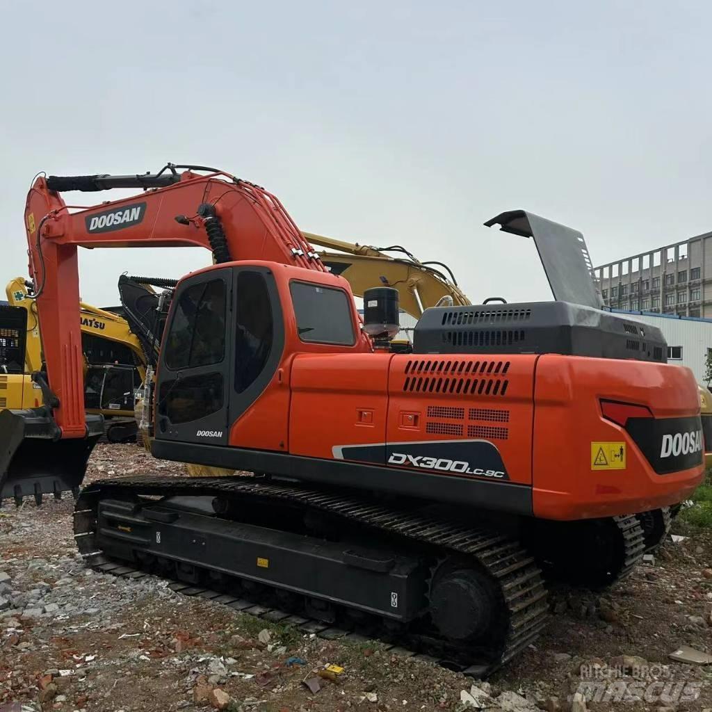 Doosan DX 300 LC-9c Гусеничные экскаваторы