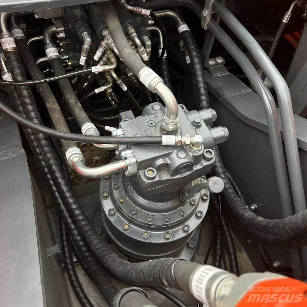 Doosan DX 300 LC-9c Гусеничные экскаваторы