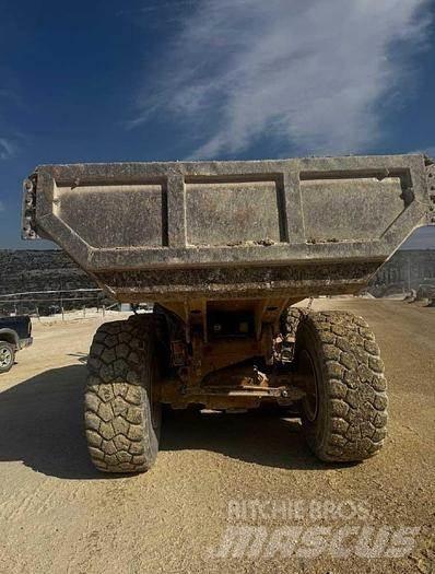 CAT 730C2 Специальные грузовики