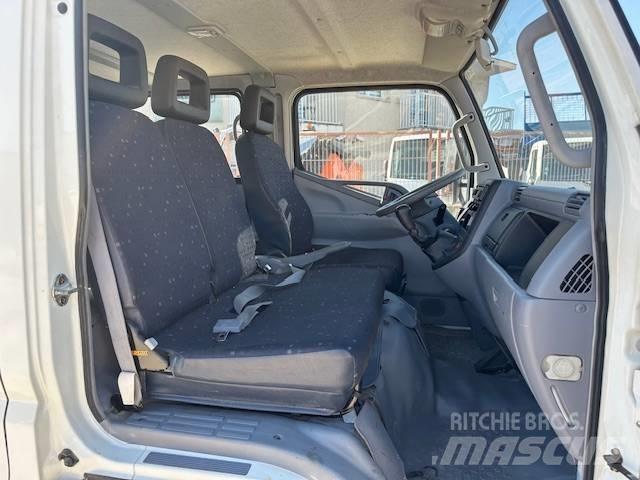 Mitsubishi Fuso FE Бортовые фургоны
