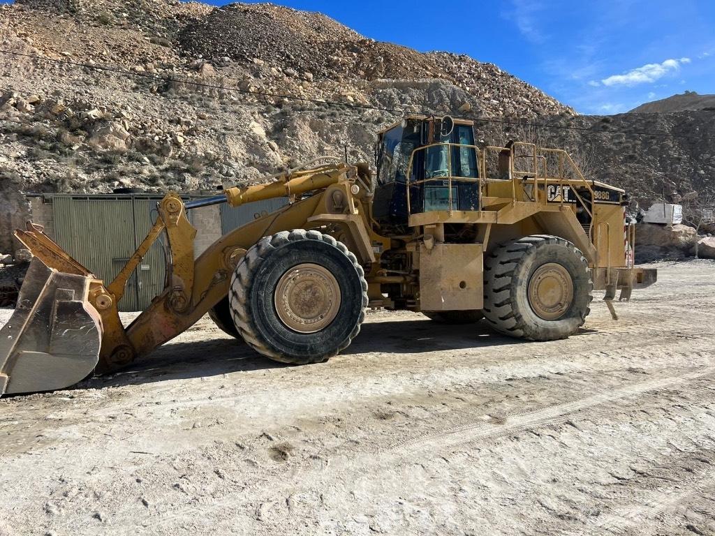 CAT 988 G Фронтальные погрузчики