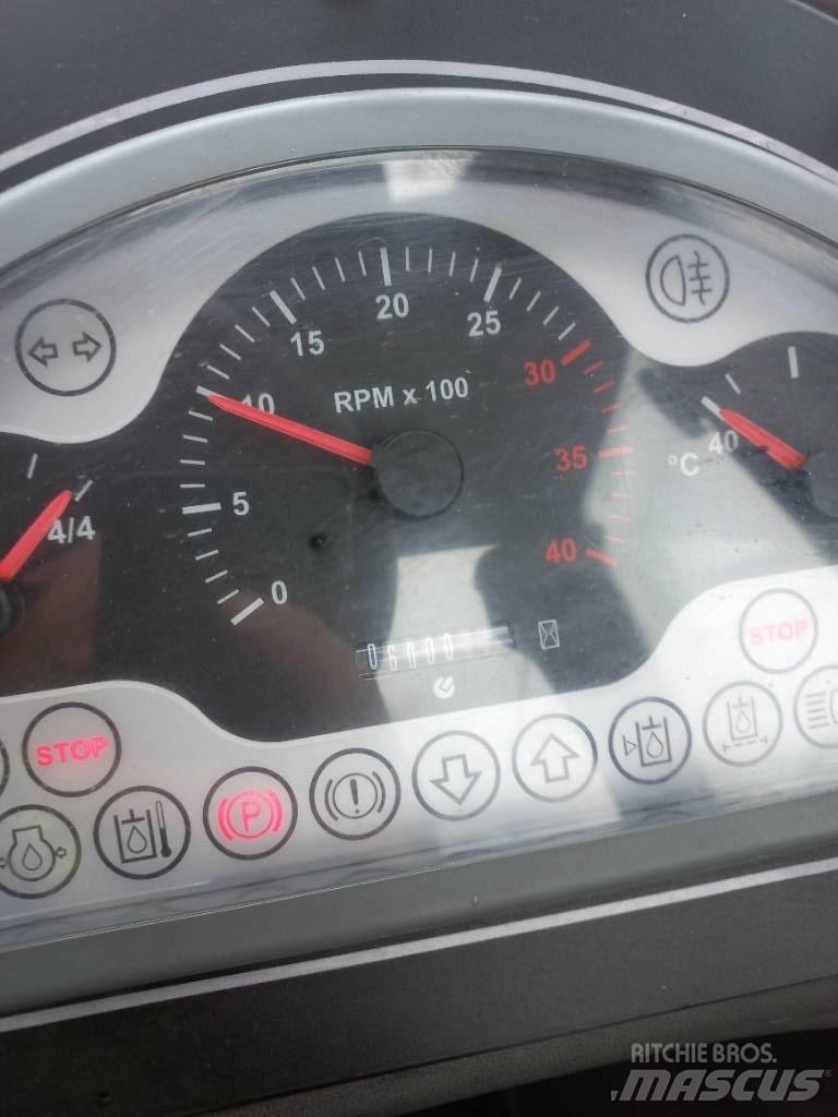 Wille 335B Коммунальные тракторы