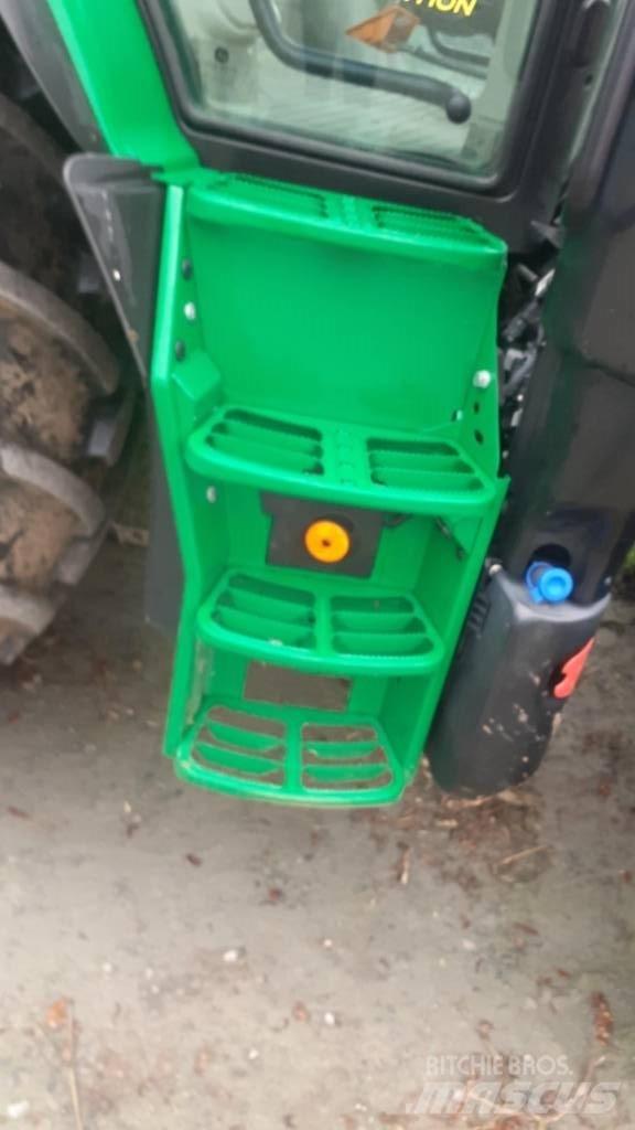 John Deere 6110 R Трактора