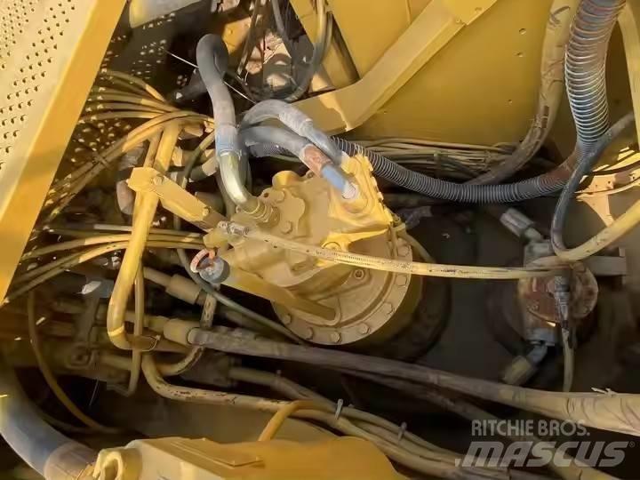 CAT CAT325B Гусеничные экскаваторы