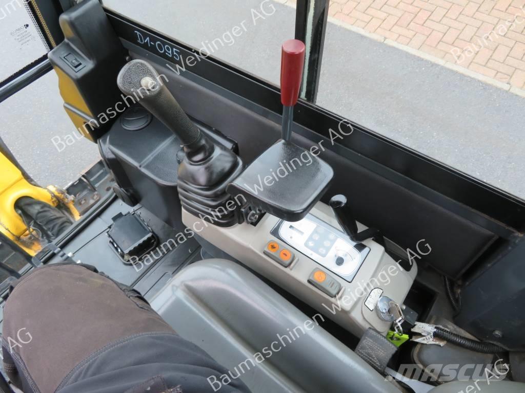 Komatsu PC 16 Мини-экскаваторы