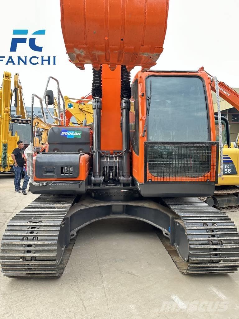 Doosan DX 150 LC-9C Гусеничные экскаваторы