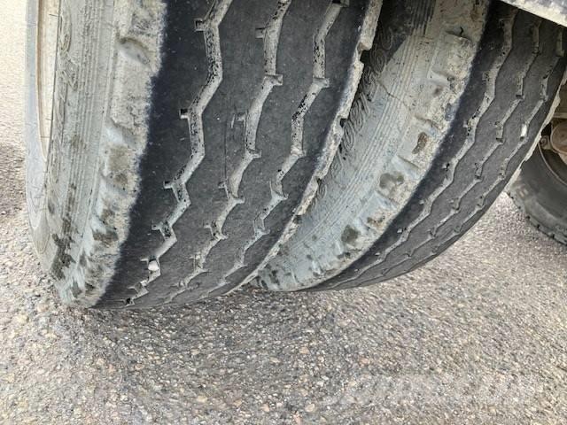 Trio TRIOLIFT TTPS 2 Самосвальные прицепы