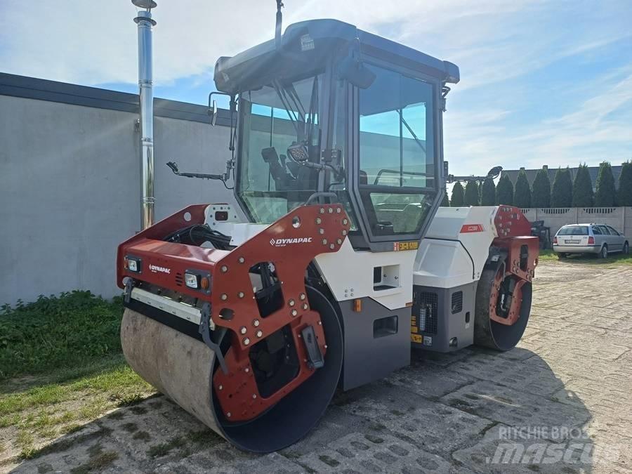 Dynapac CC 2300 Катки тротуарные