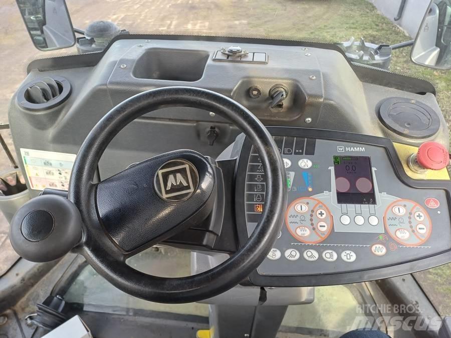 Hamm DV+ 70i VV-S Катки тротуарные