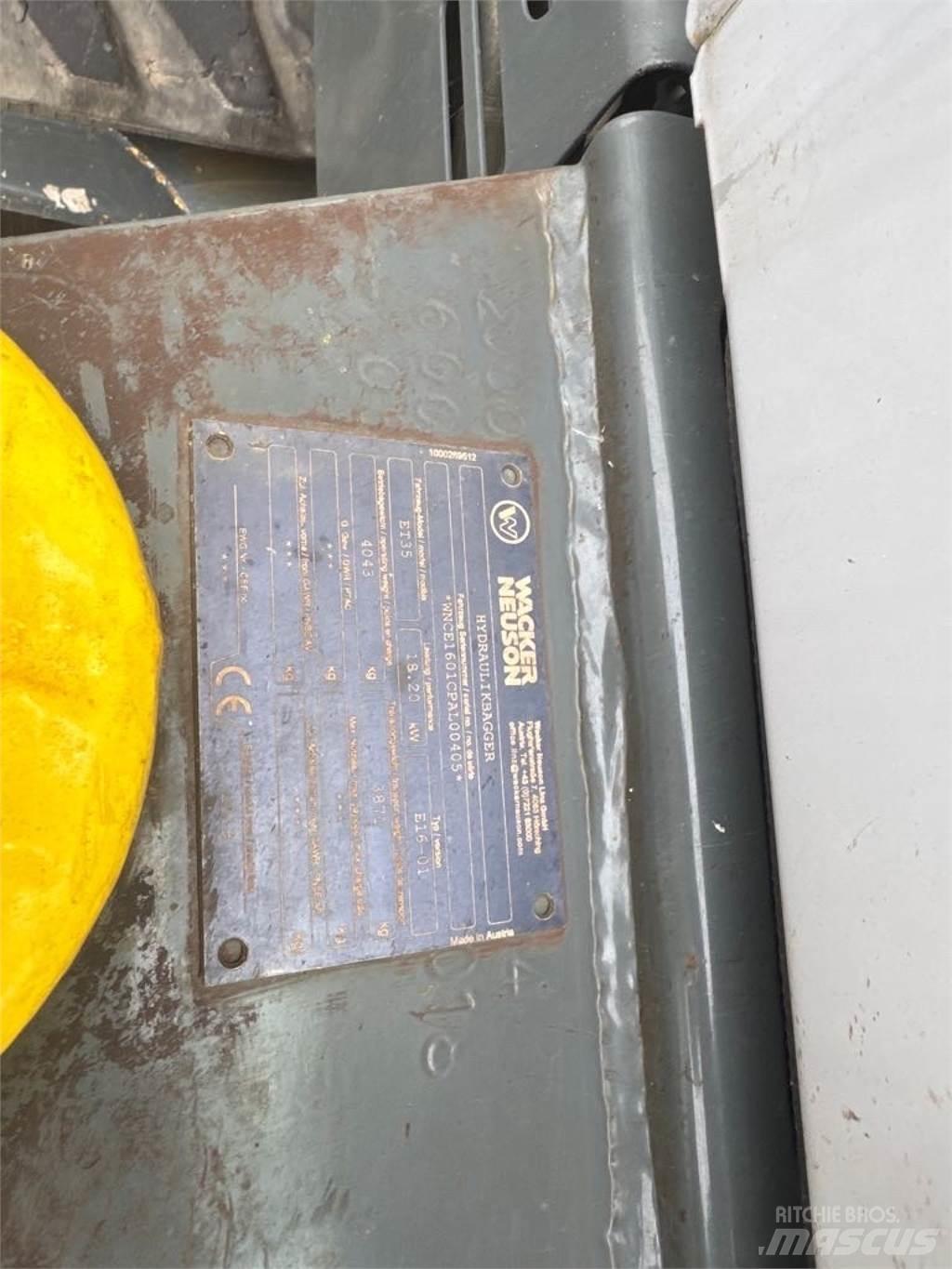 Wacker Neuson ET35 Гусеничные экскаваторы
