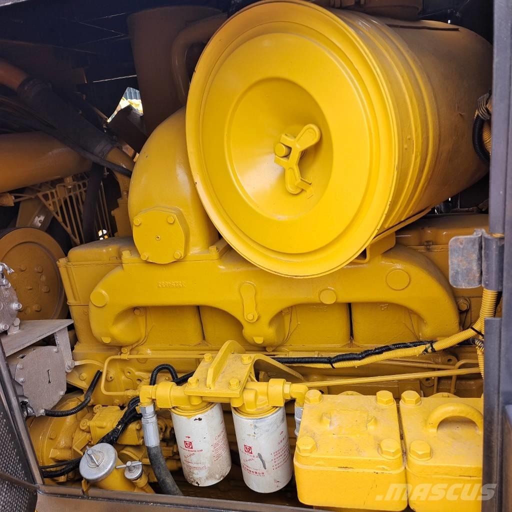 Shantui SD 22 Гусеничные бульдозеры