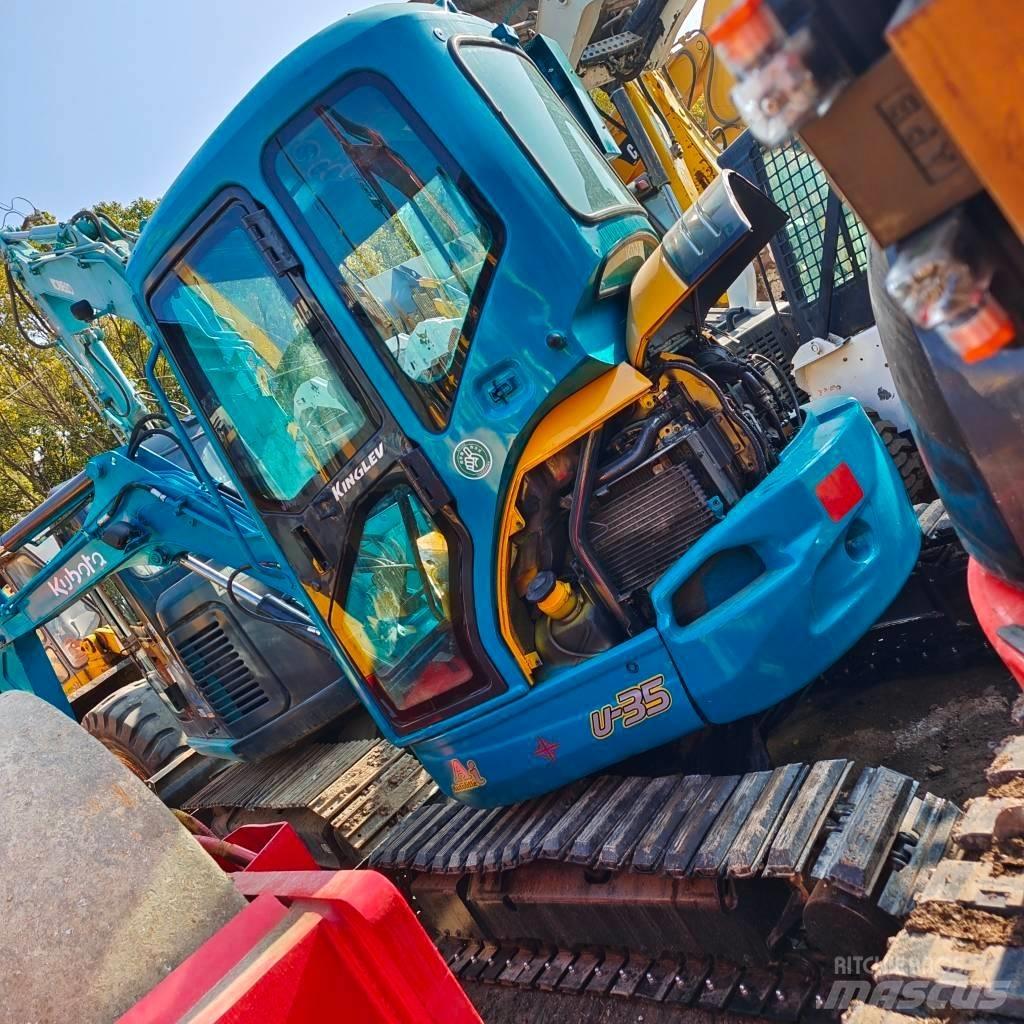 Kubota U-35 Мини-экскаваторы