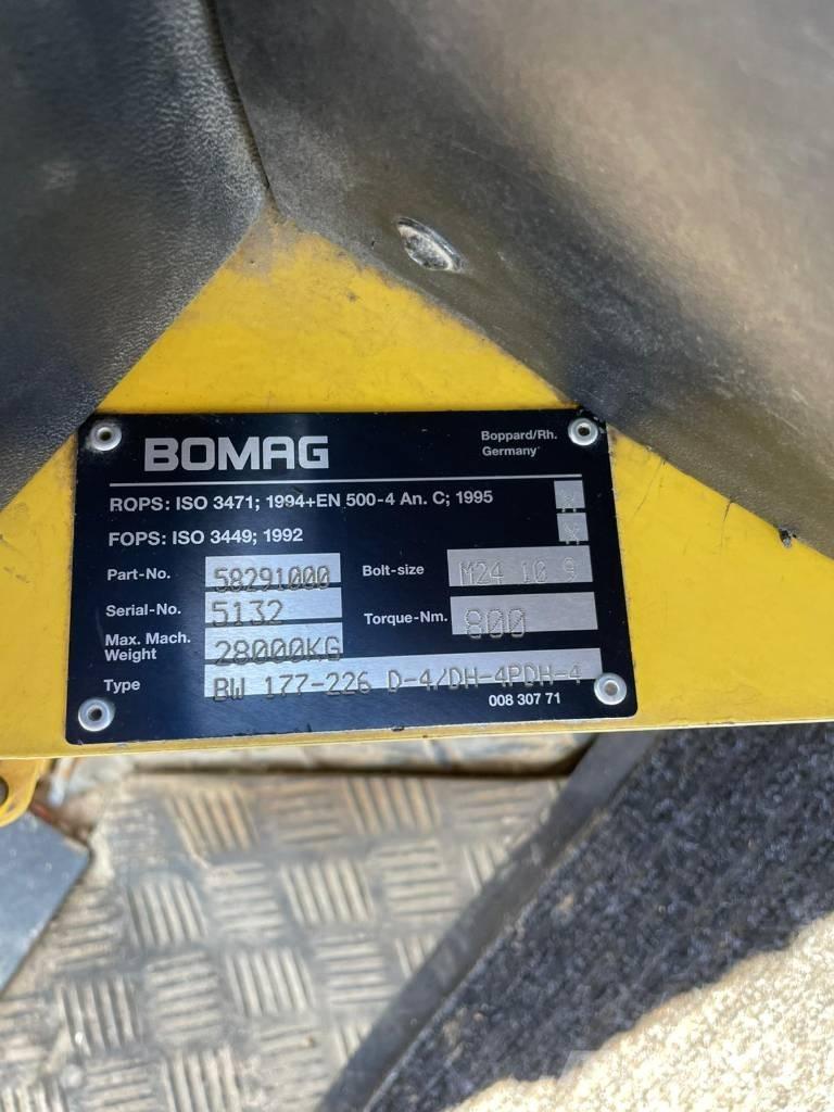 Bomag 213 DH-4 Грунтовые катки