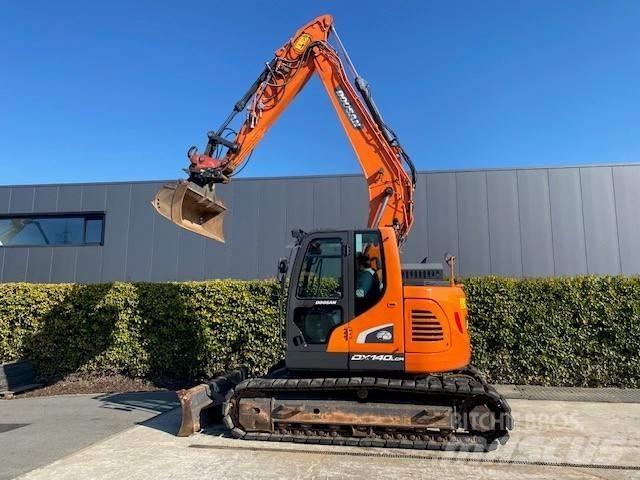 Doosan DX140LCR-5 Гусеничные экскаваторы