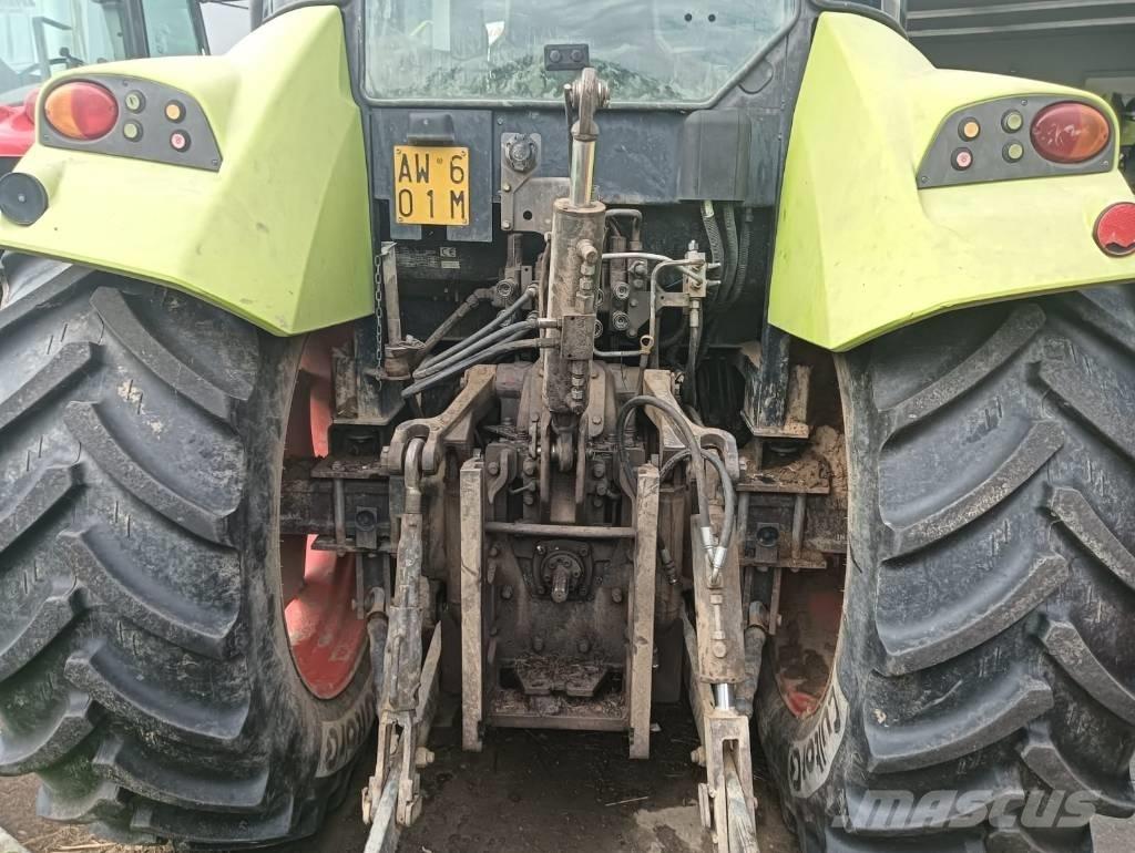 CLAAS Arion 420 Трактора