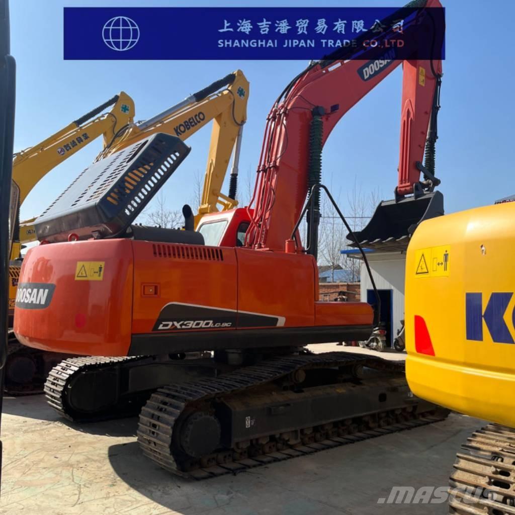 Doosan DX 300 Гусеничные экскаваторы